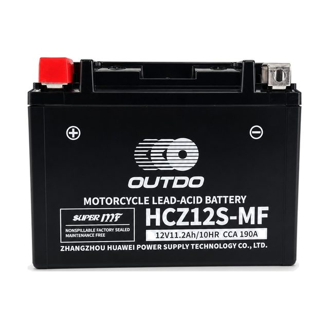 OUTDO HCZ12S-MF, YTZ12S-motoraccu van voren met beide accupolen in beeld