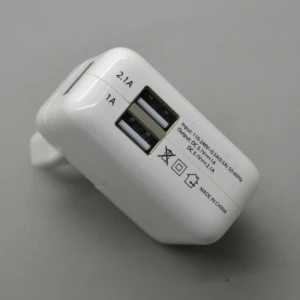 Dubbele USB-netlader 2,1A en 1A voor tablets en telefoons