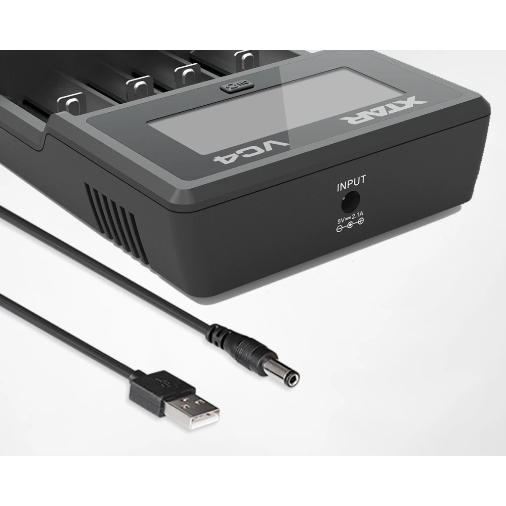 Cargador XTAR MCVCVP124 VC4 mostrando parámetros de carga