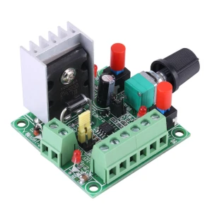 PWM motorcontroller steppermotor generator met snelheidsregelaar