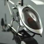 Detalle del fuselaje metálico del I-Helicoptero 3.5 canales con giroscopio