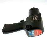 Kit de pistola neumática y vasos de impacto SATA NF282 con maletín de plástico