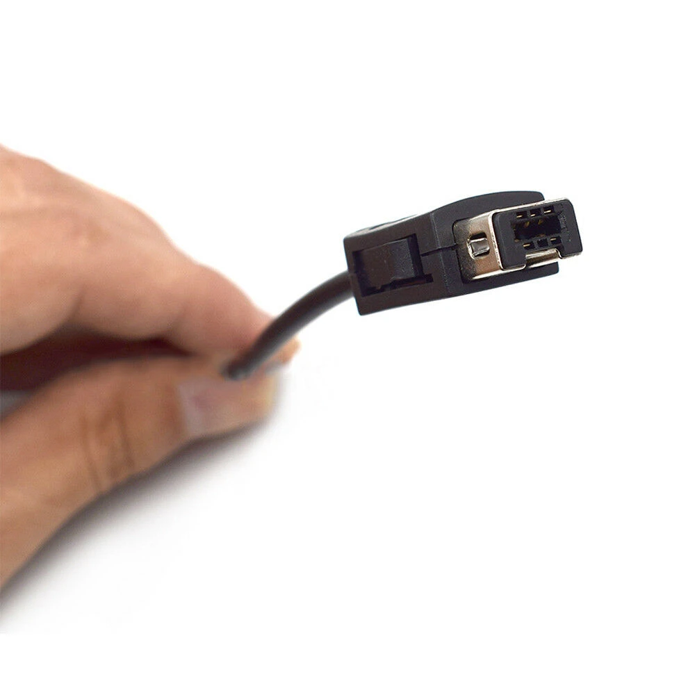 Vista lateral del mando con cable compatible con Nintendo Mini NES Classic Edition