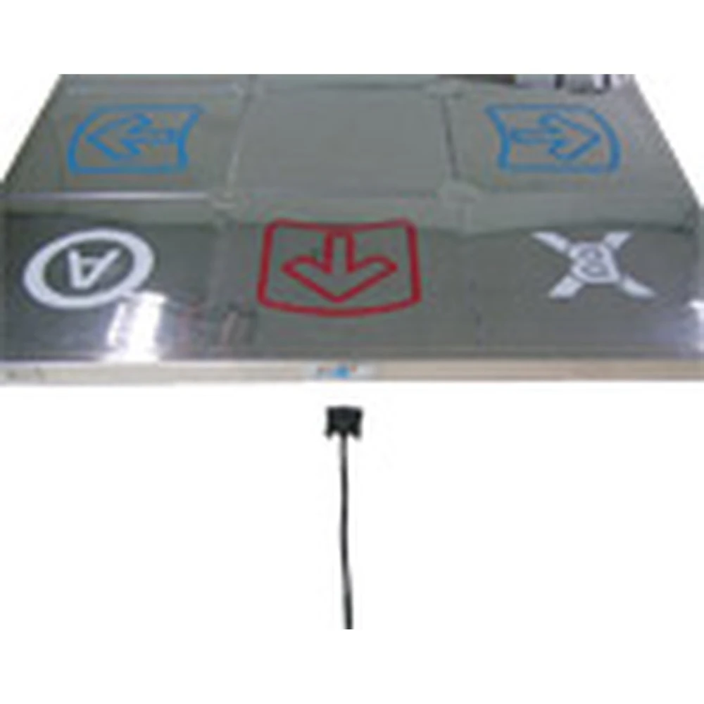 Detalle de los 8 botones sensibles de la pista de baile metálica TX-4000